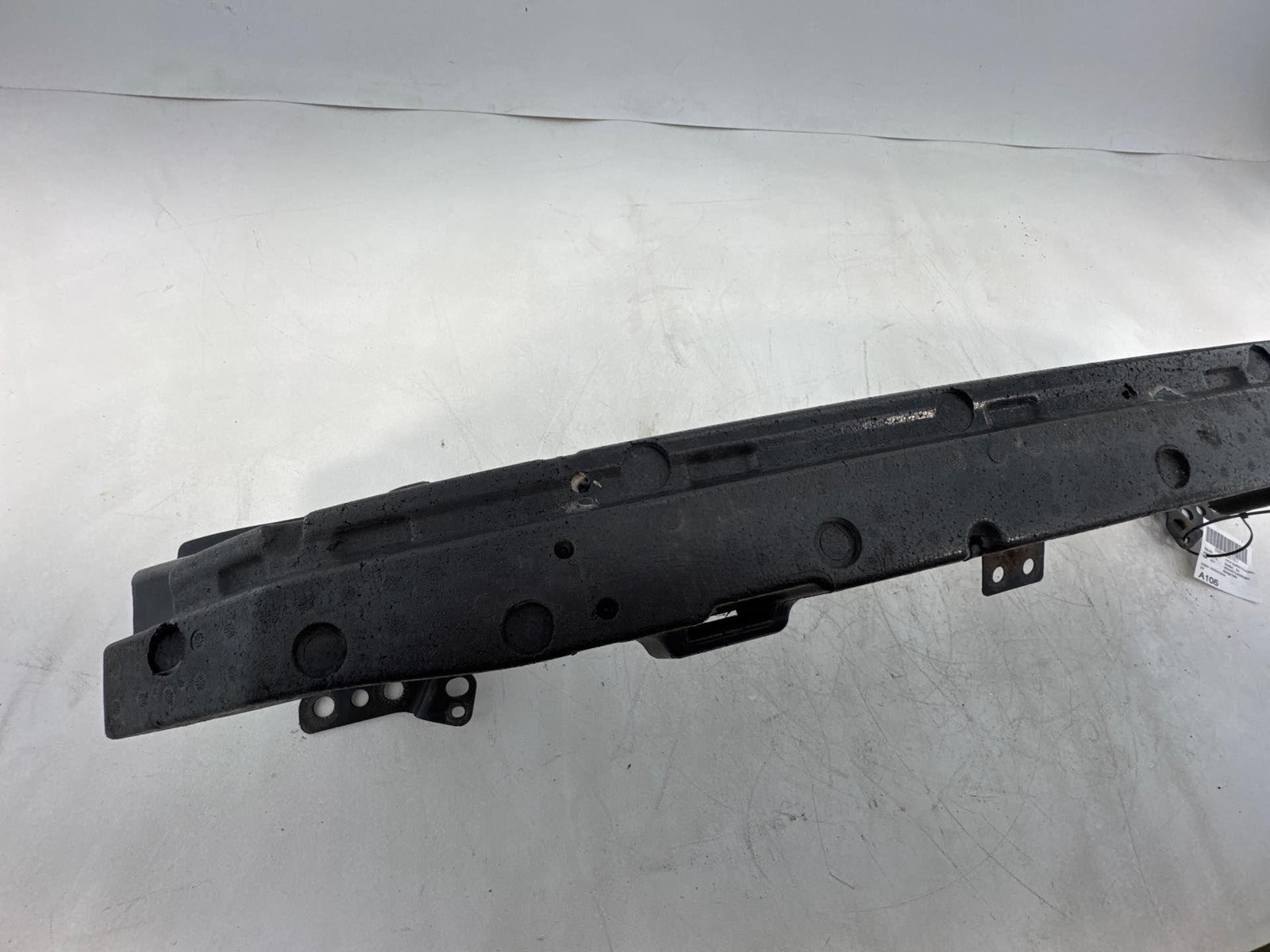 05-09 Volkswagen Jetta Front Bumper Reinforcement Bar Beam 2.5L