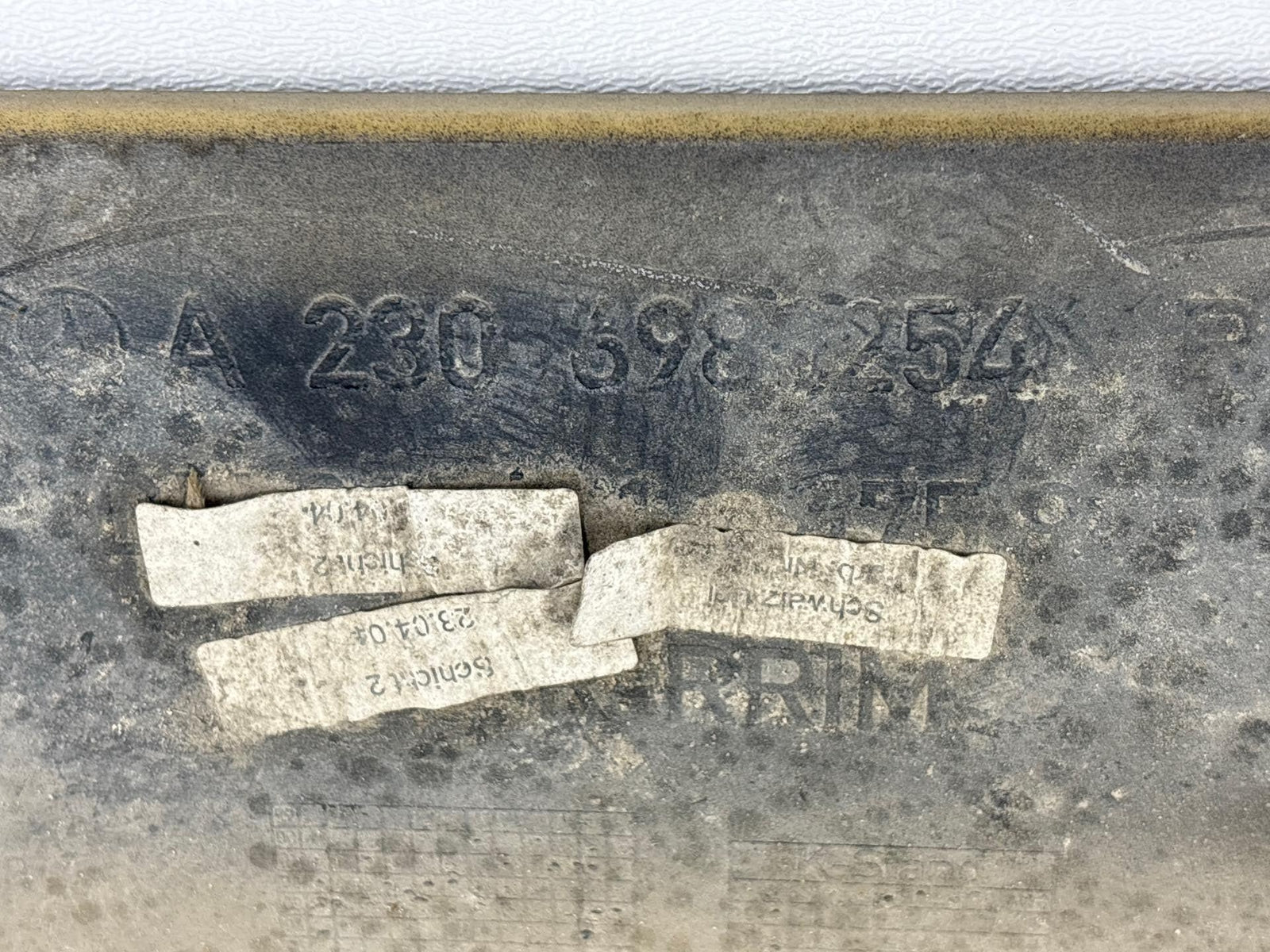 03-09 Mercedes Sl600/550/500 Right Rocker Molding Cover Panel Oem