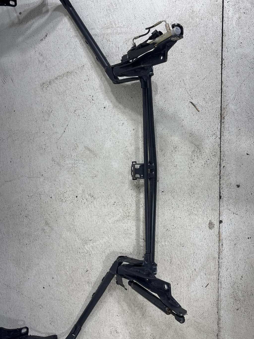 03-12 Mercedes R230 SL600/500 SL55/65 Rear Convertible Trunk Lid Deck Hinge OEM