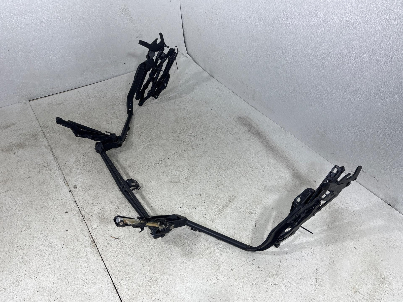 03-12 Mercedes R230 SL600/500 SL55/65 Rear Convertible Trunk Lid Deck Hinge OEM