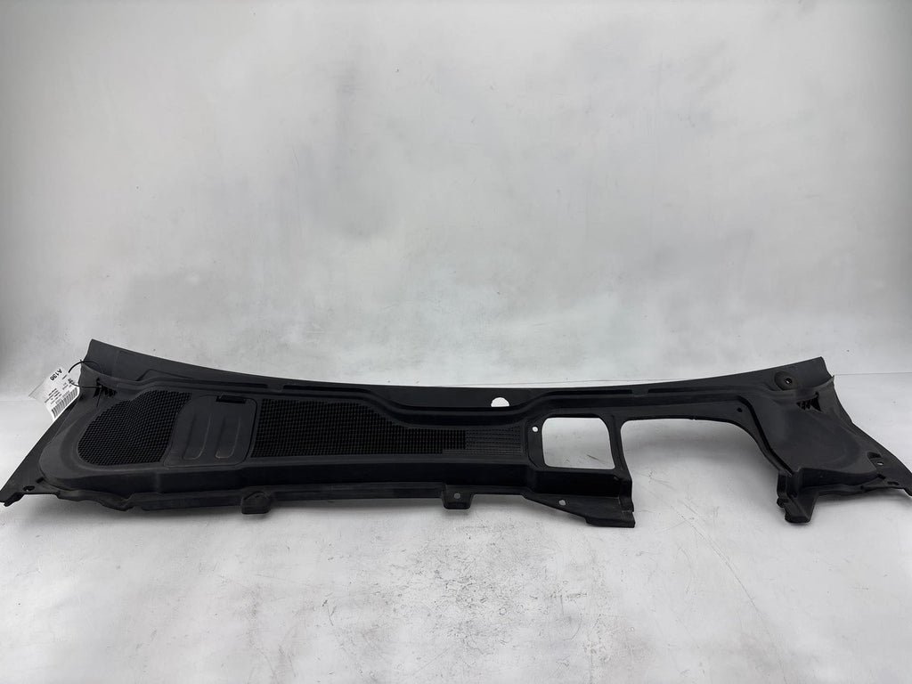 12-18 Lr Range Rover Evoque L538 Under Windshield Cowl Panel Trim Cover Oem