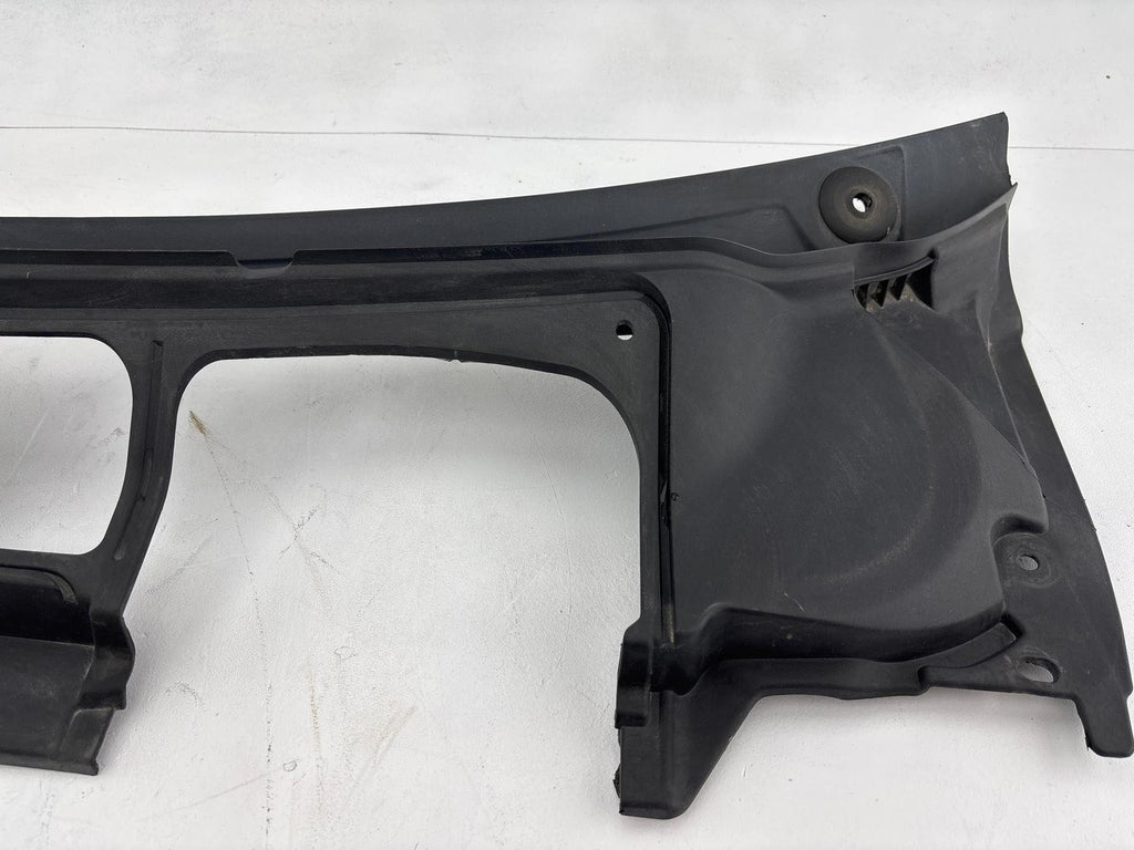 12-18 Lr Range Rover Evoque L538 Under Windshield Cowl Panel Trim Cover Oem