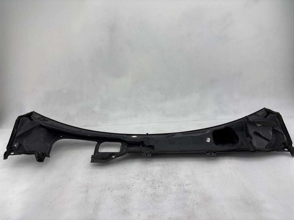12-18 Lr Range Rover Evoque L538 Under Windshield Cowl Panel Trim Cover Oem
