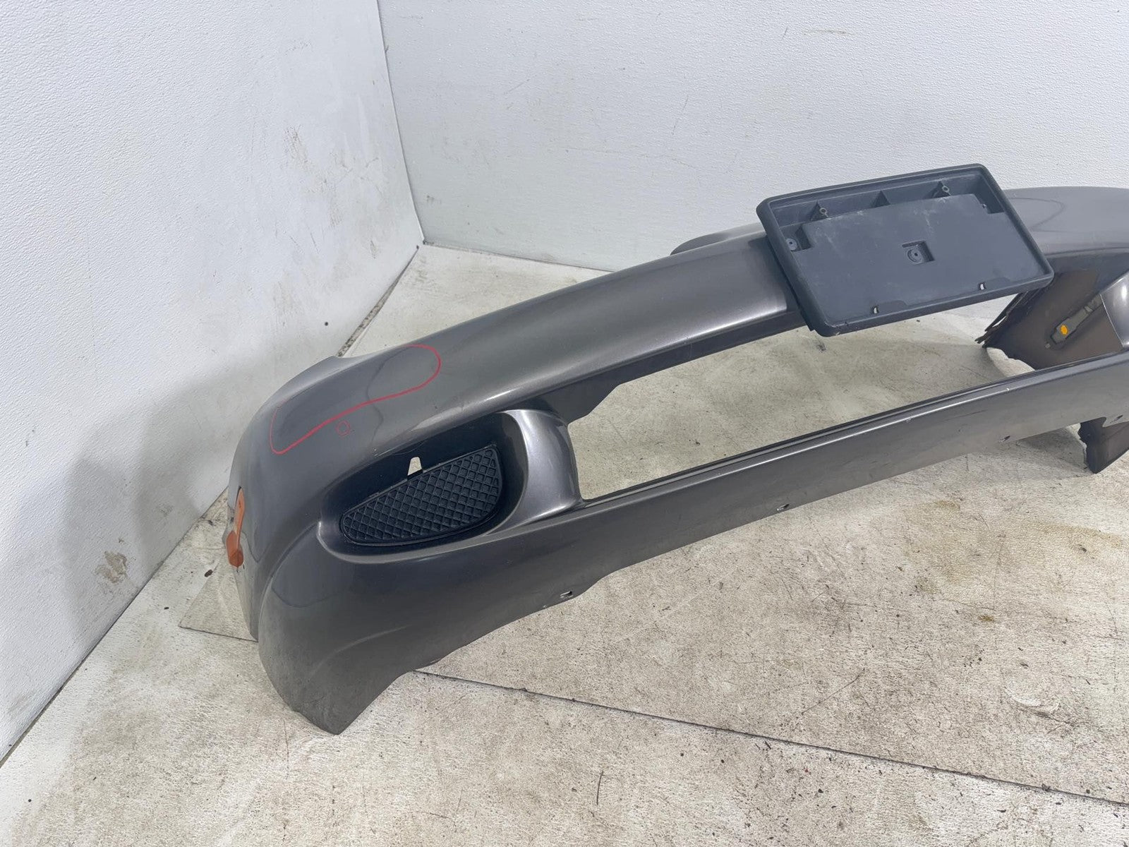 00-02 Saturn SW2 1.9L Front Bumper Cover OEM..