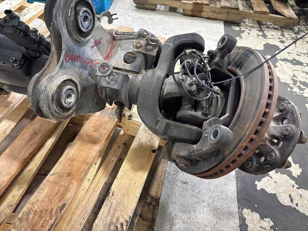 19-21 Dodge Ram Pickup 3500 Series Front Axle Differential 3.73 Ratio Oem