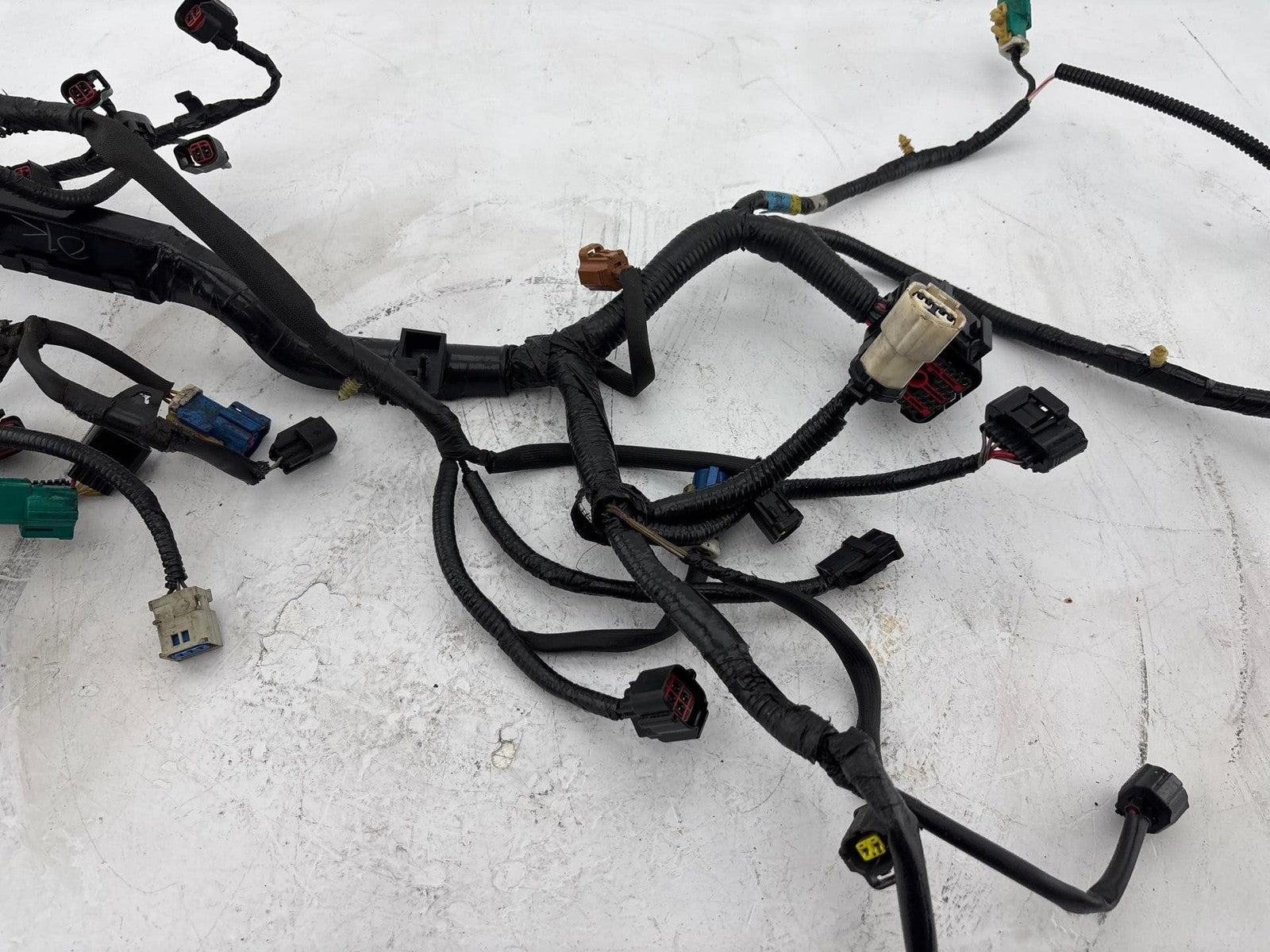 2001 Ford Taurus SES 3.0L Engine Motor Wire Wiring Harness OEM