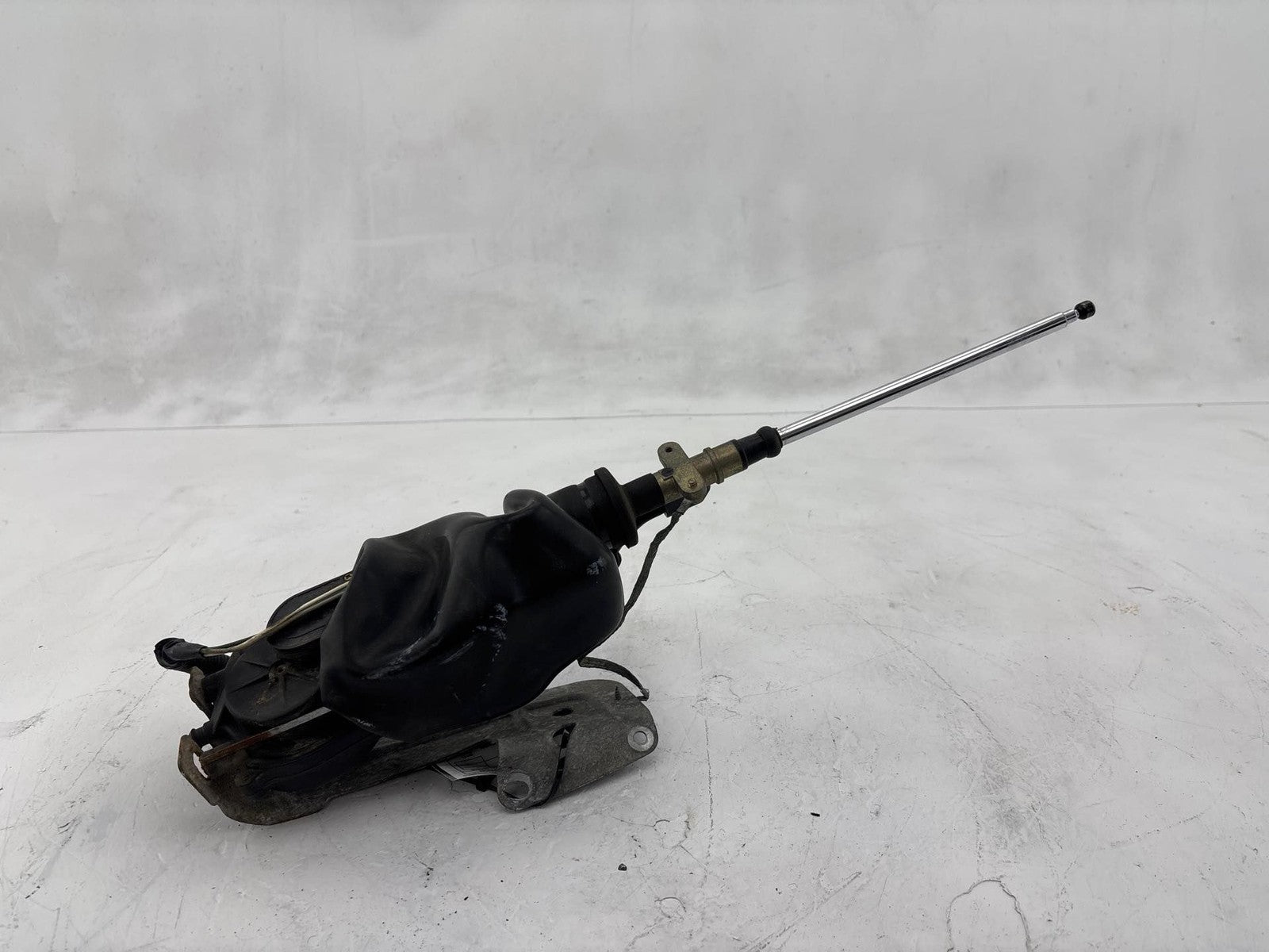 1990 Chevrolet Corvette Power Radio Antenna OEM