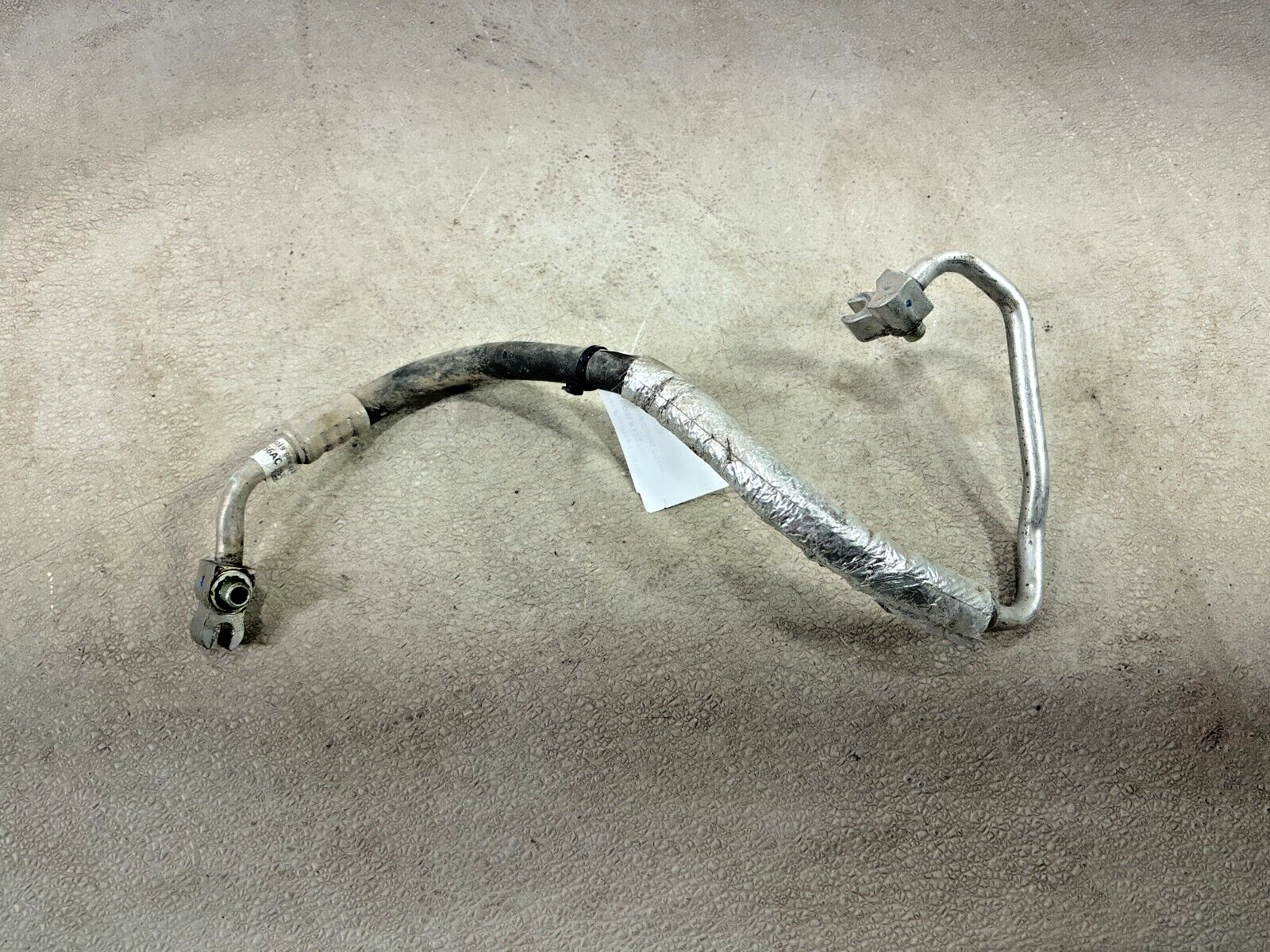 17-25 Chrysler Pacifica 3.6L Ac Air Conditioning Discharge Hose Pipe Line Oem