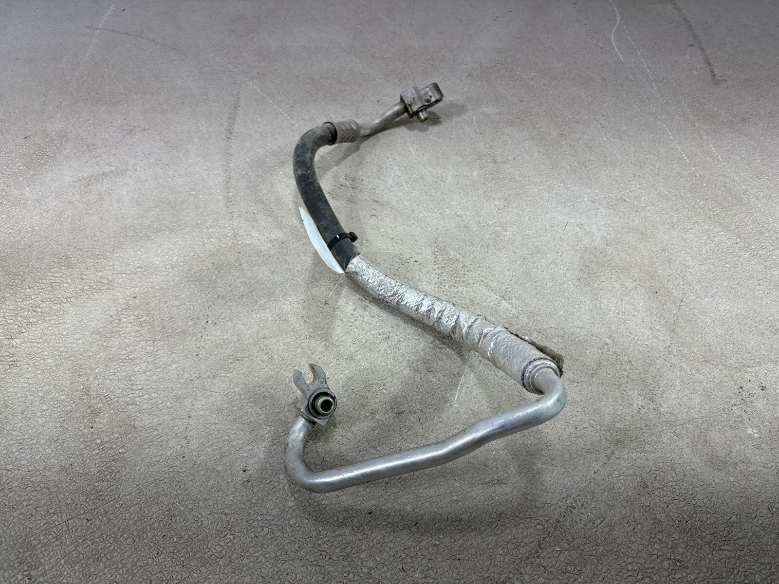 17-25 Chrysler Pacifica 3.6L Ac Air Conditioning Discharge Hose Pipe Line Oem