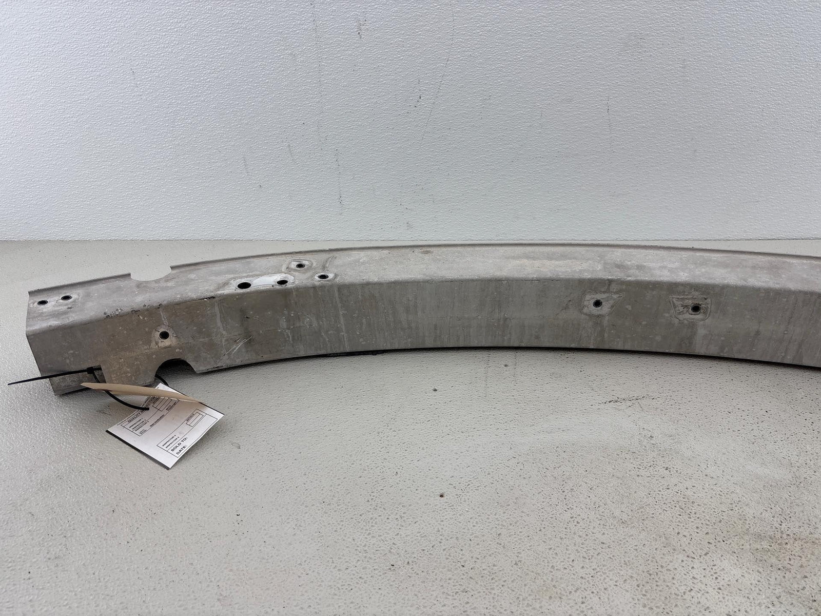 04-08 Mercedes Sl600/Sl550 Front Bumper Reinforcement Impact Bar Oem