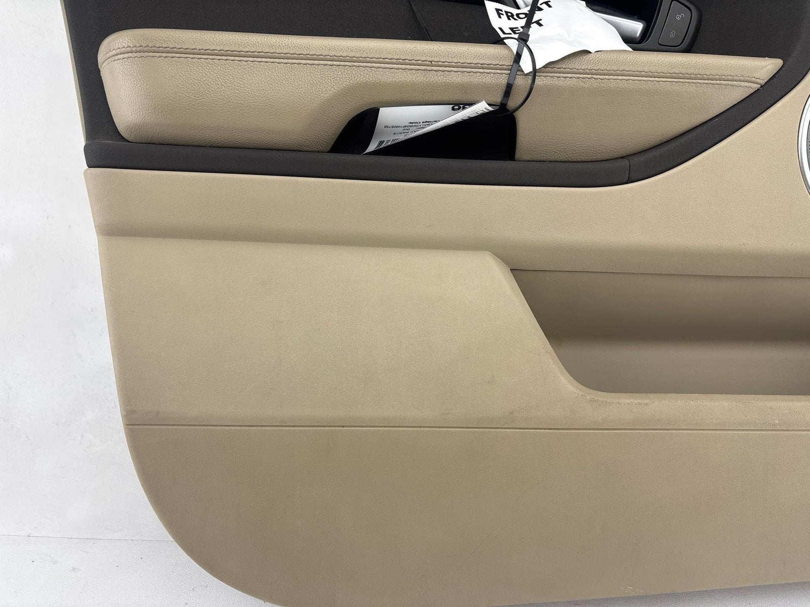 12-19 Range Rover Evoque L538 Front Left Driver Side Door Panel Oem