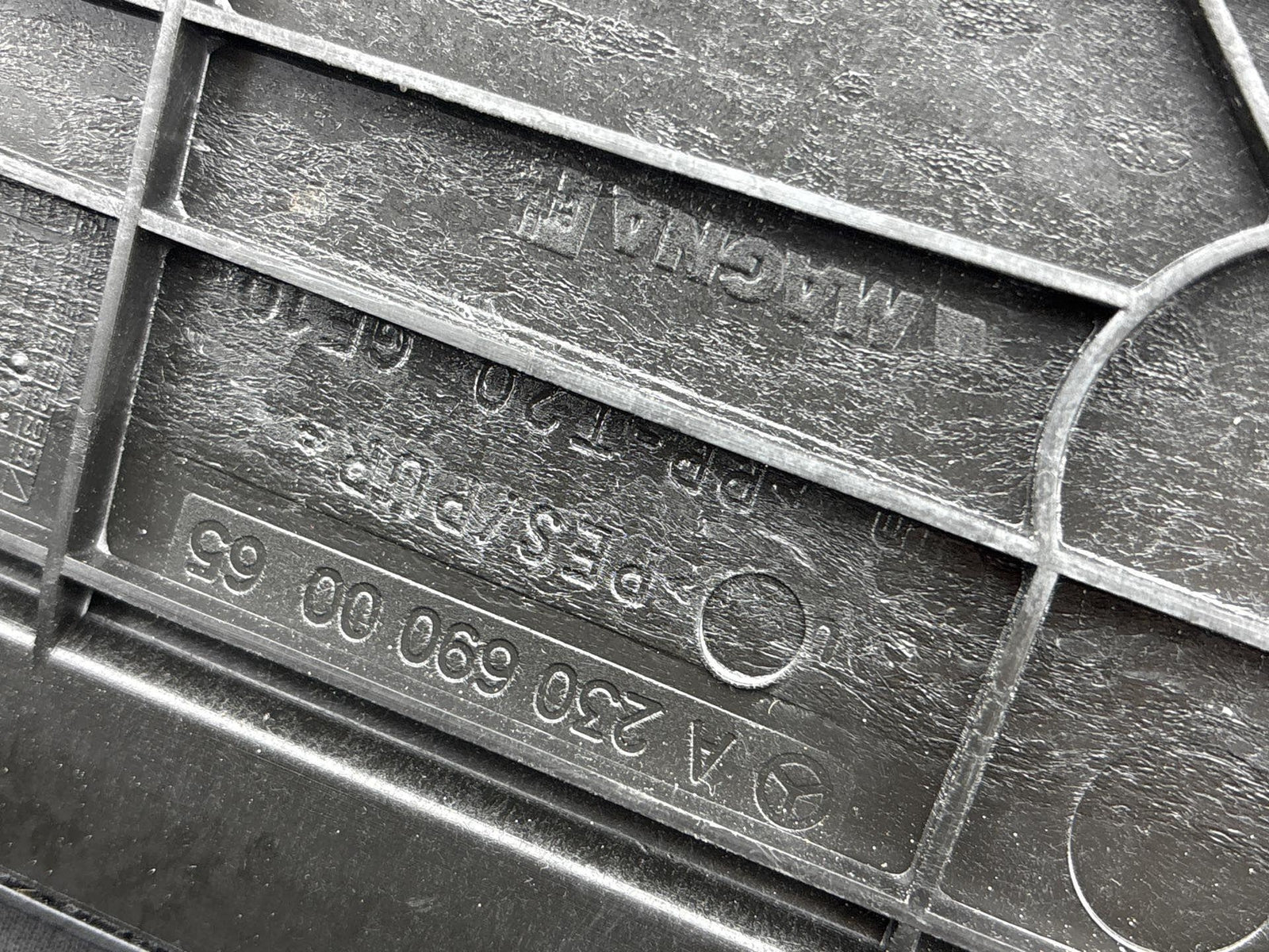 03-06 Mercedes Sl600 Trunk Interior Rear Cargo Luggage Cover Oem