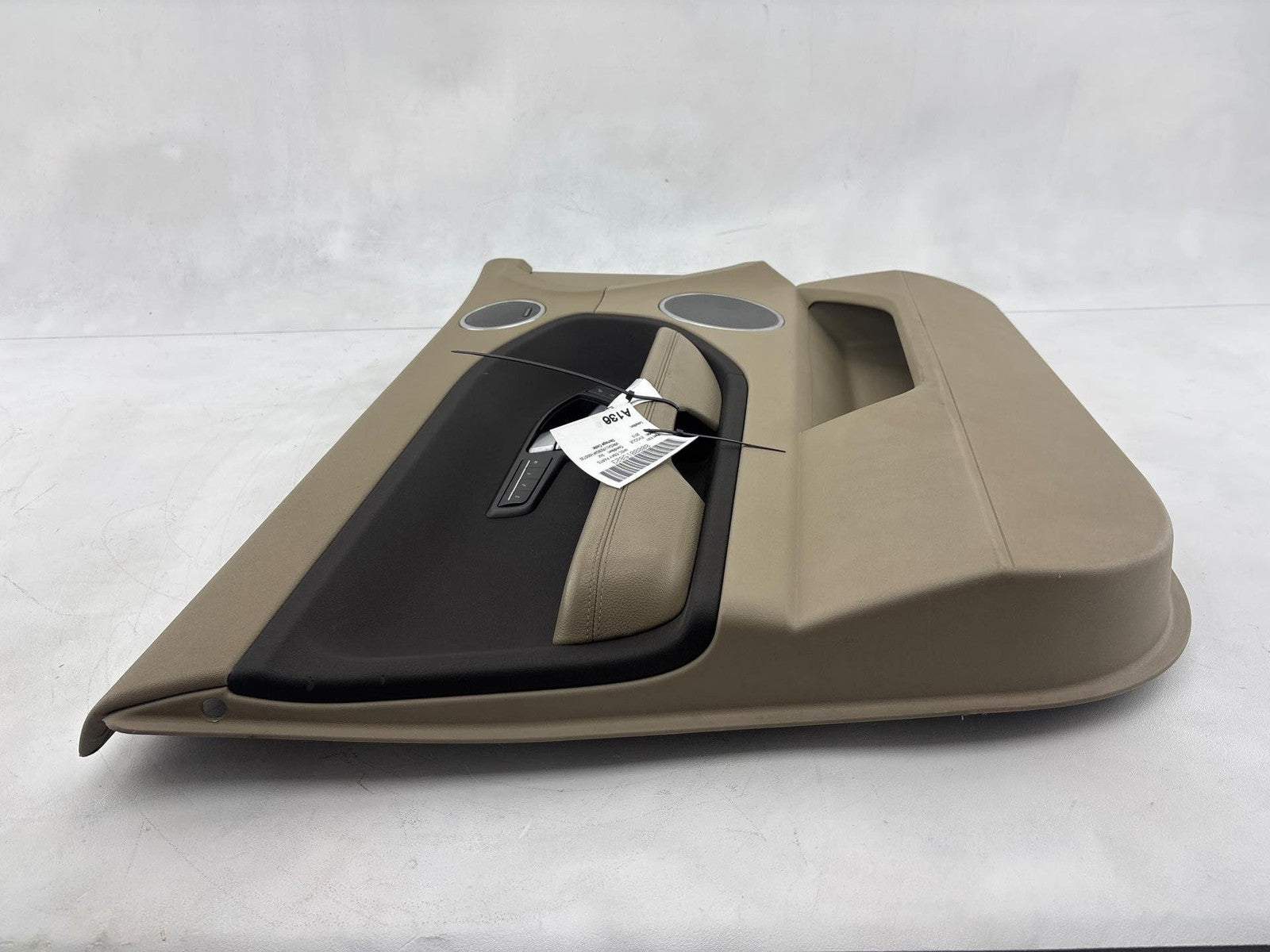 12-19 Range Rover Evoque L538 Front Left Driver Side Door Panel Oem