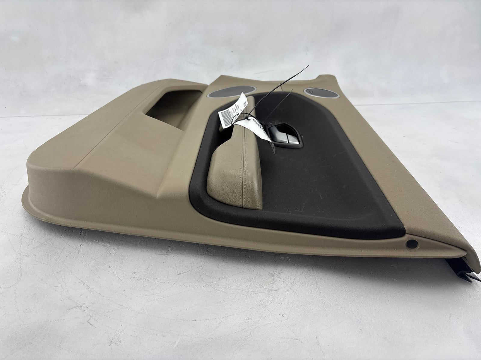 12-19 Range Rover Evoque Front Door Cover Panel Right Passenger Side Oem