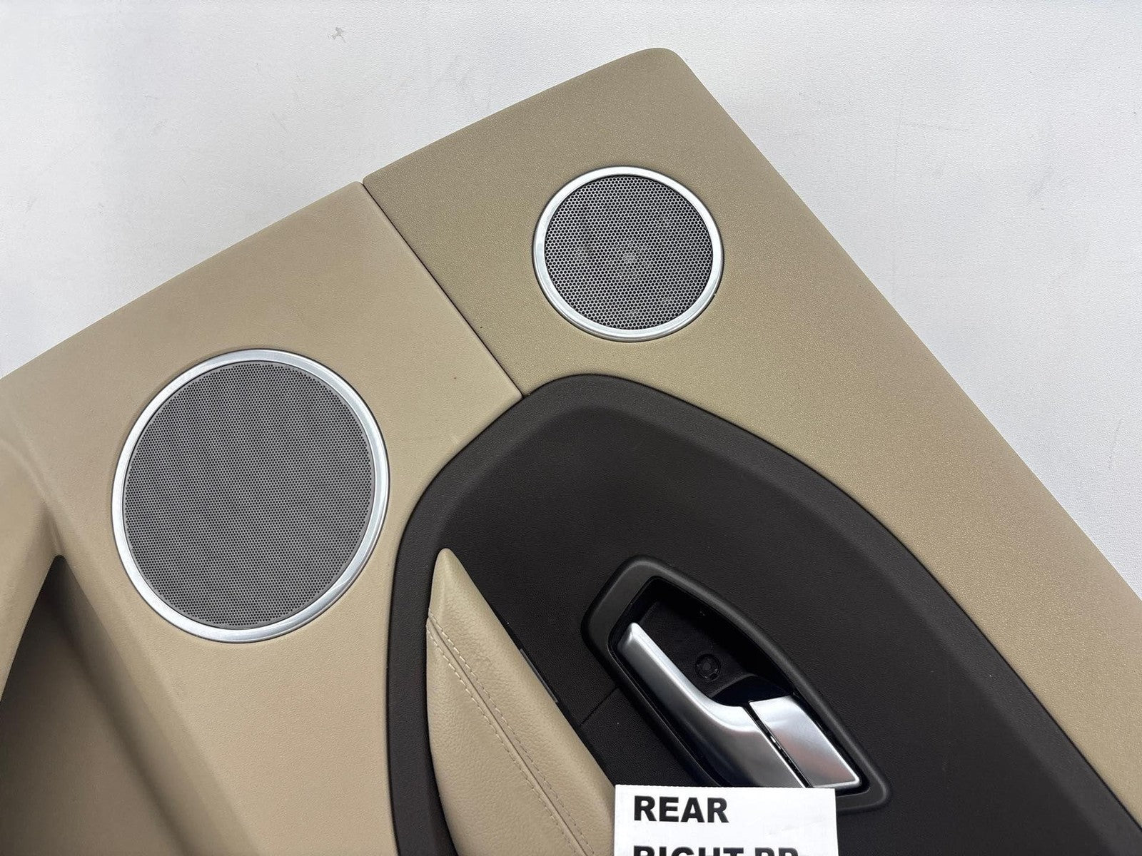 12-19 Land Rover Range Rover Evoque Right Rear Door Cover Panel