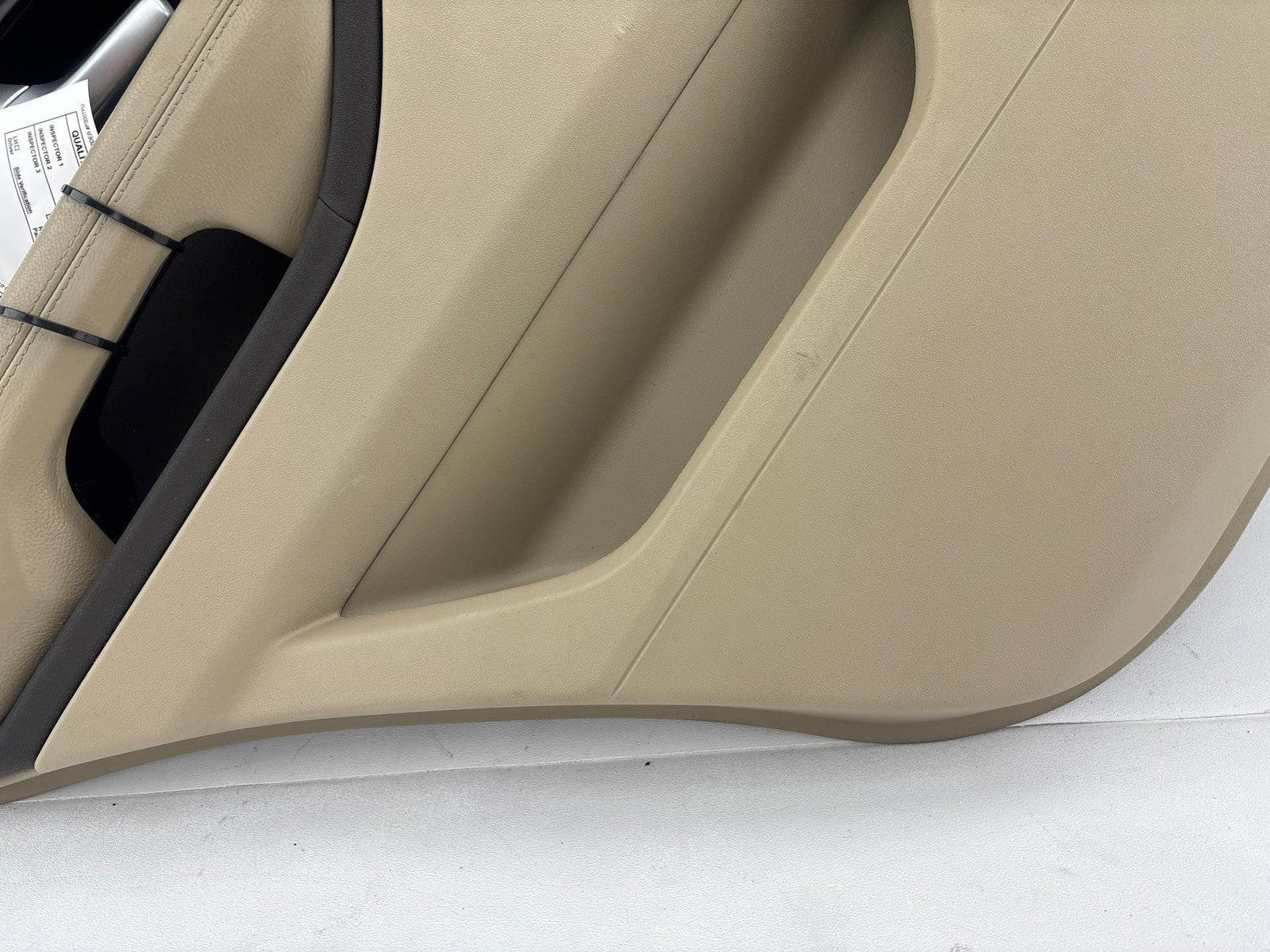 12-19 Range Rover Evoque Drivers Left Rear Door Cover Panel Oem