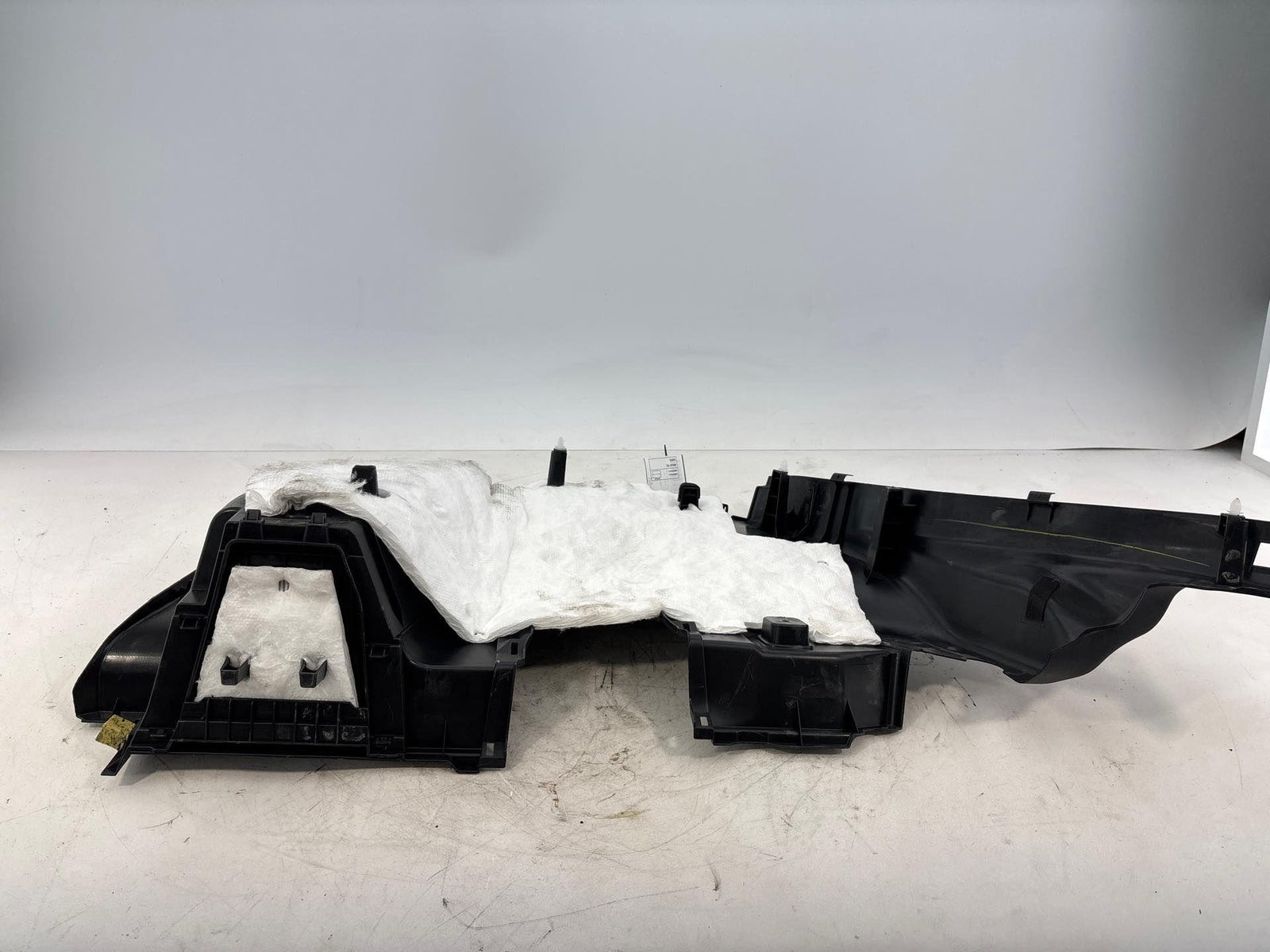 18-20 Subaru Crosstrek Rear Right Trunk Quarter Cover Trim Panel Oem