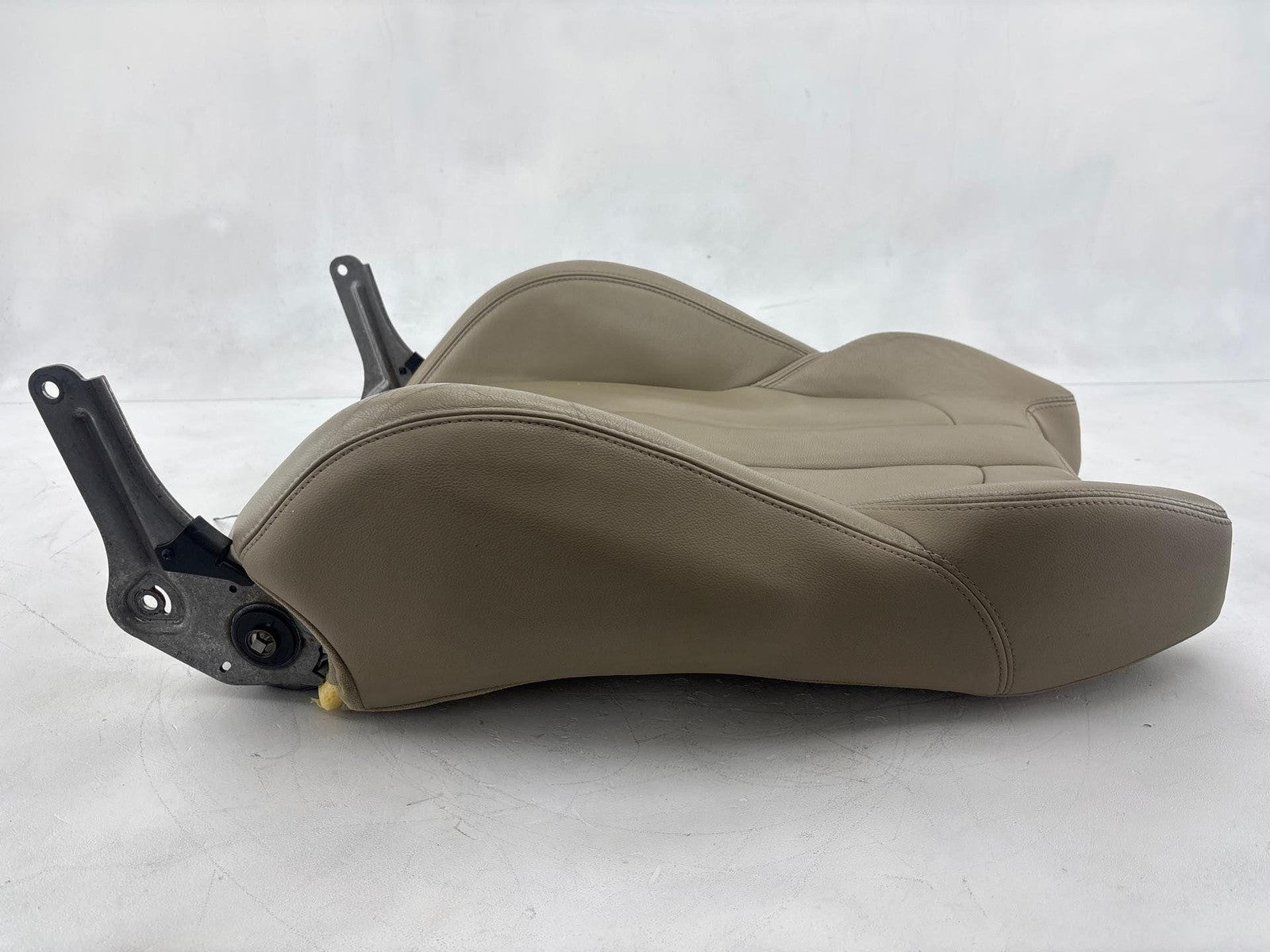 12-15 Lr Range Rover Evoque Front Driver Side Upper Seat Bottom Cushion