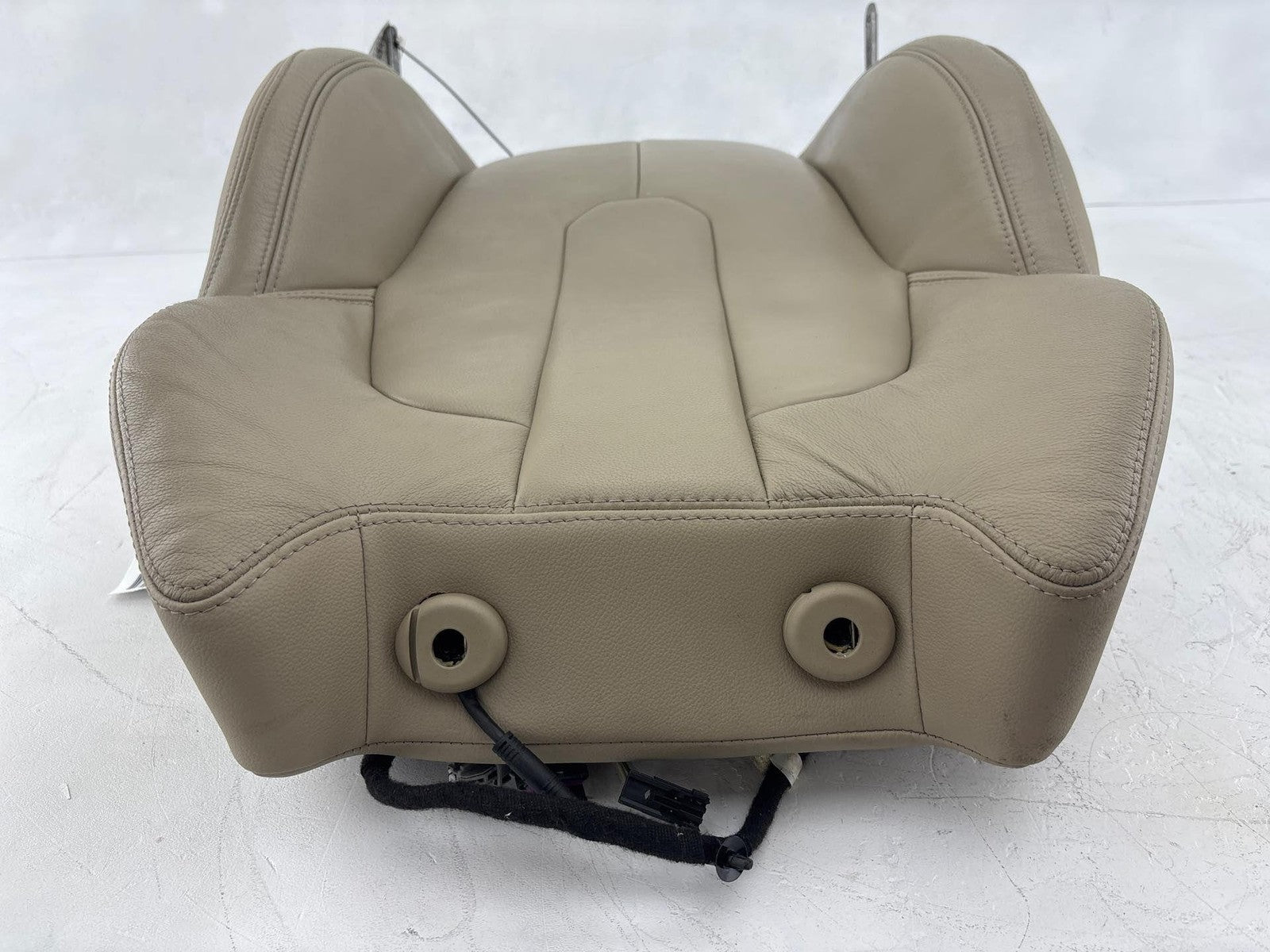 12-15 Range Rover Evoque Front Right Passenger Upper Seat Cushion Oem