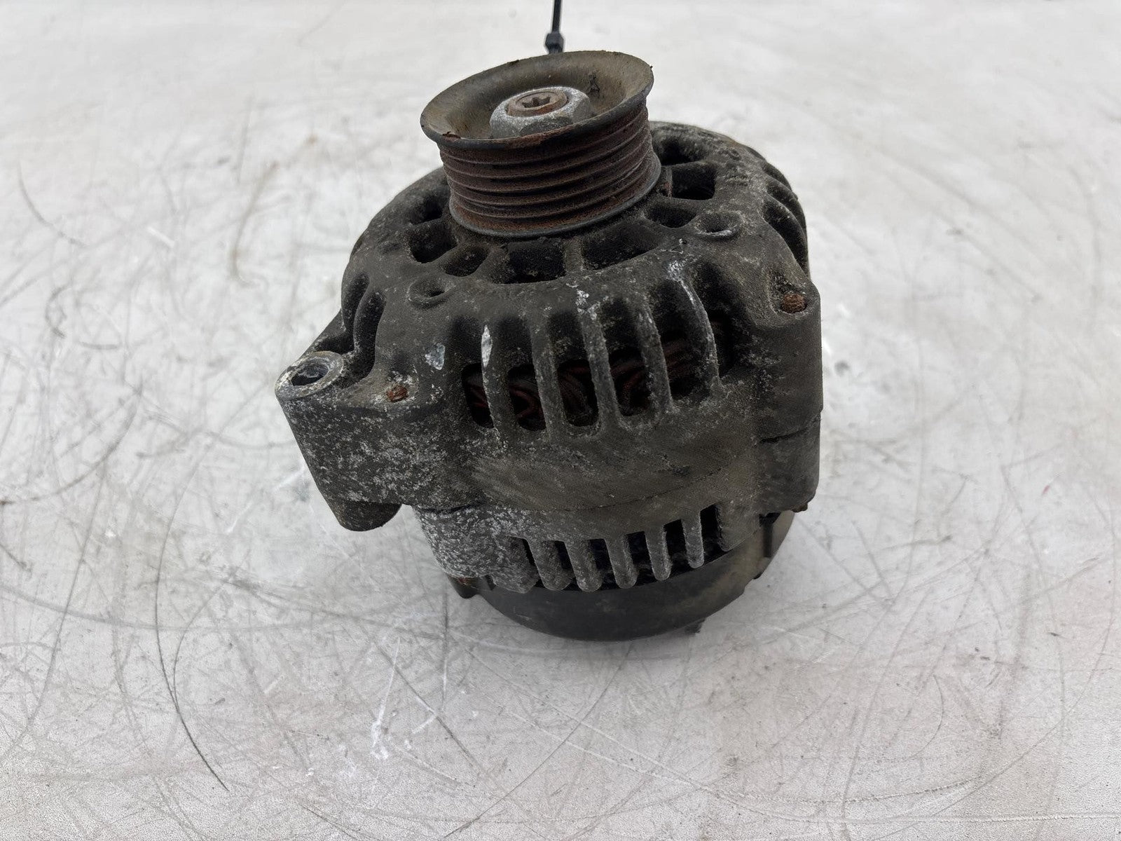 200-2005 Chevrolet Silverado 3500 6.6L Alternator 105 amp OEM