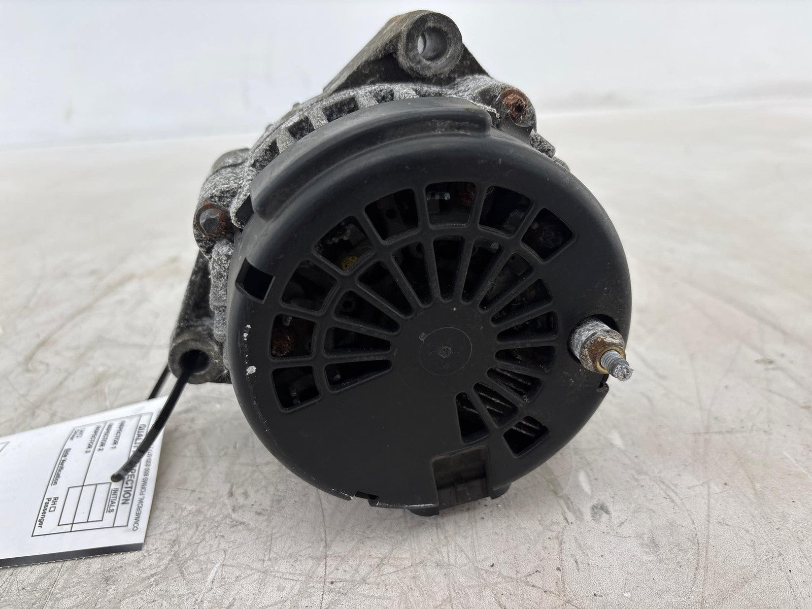 200-2005 Chevrolet Silverado 3500 6.6L Alternator 105 amp OEM