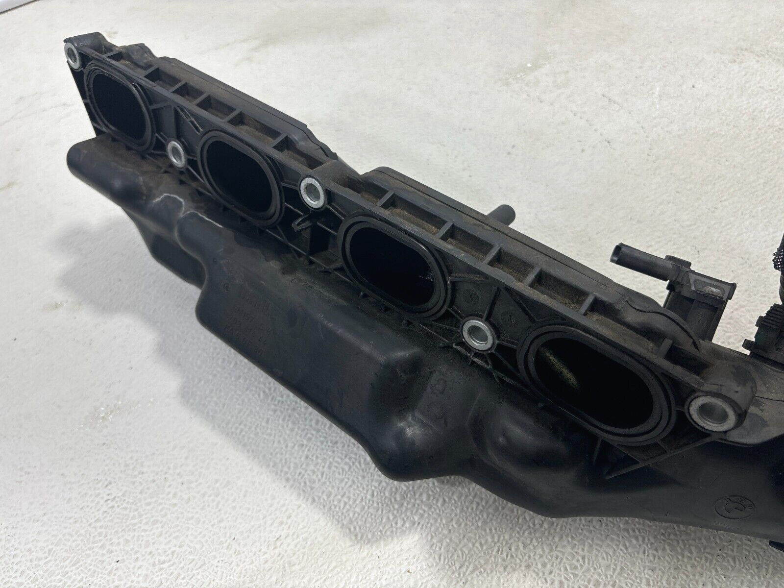 09-12 Bmw F01 F02 750Li 550I X5 X6 4.4 V8 N63 Engine Intake Manifold Left