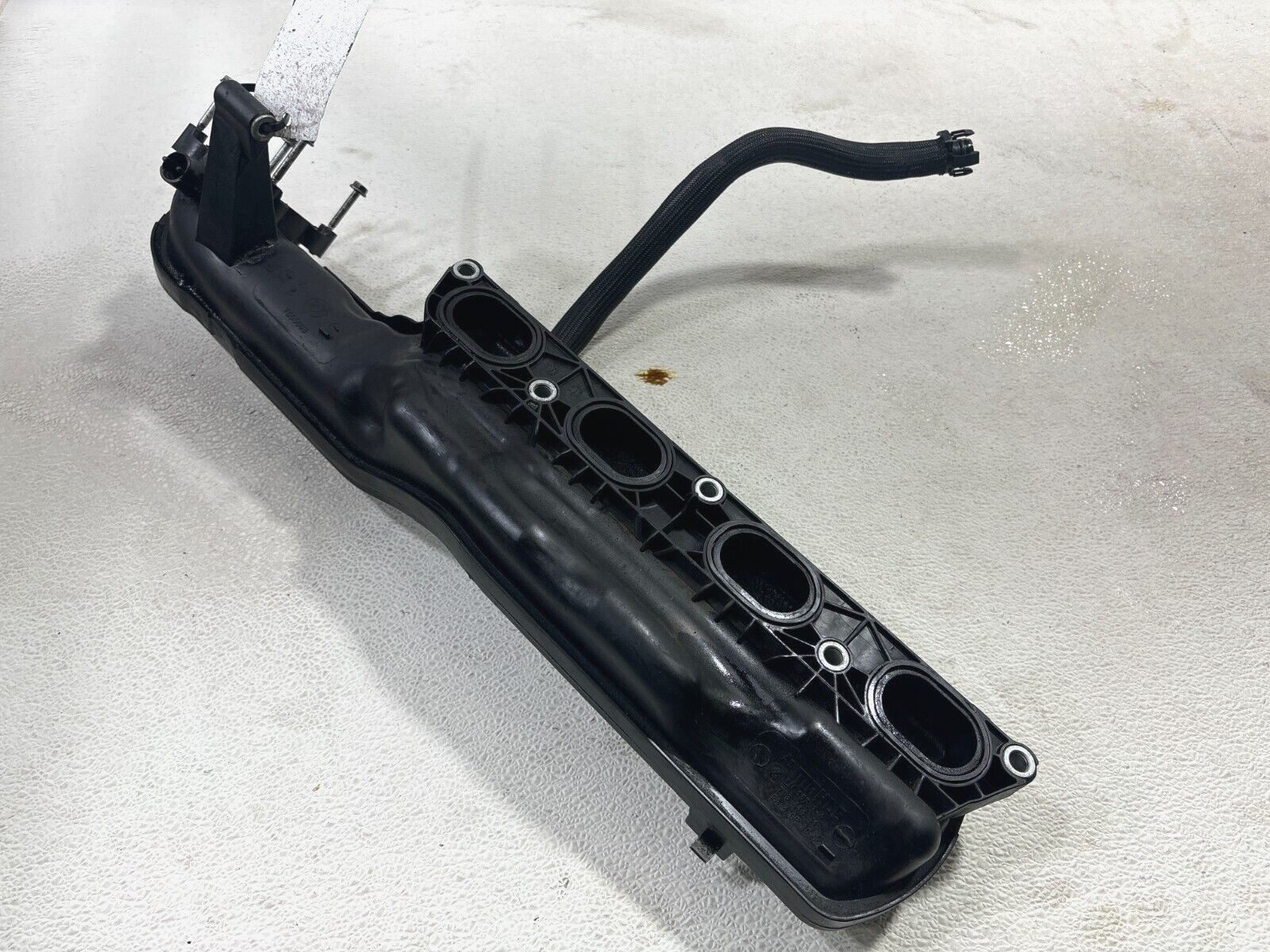 11-16 Bmw F07 550I Gt X5 X6 4.4 V8 N63 Engine Intake Manifold Right Oem