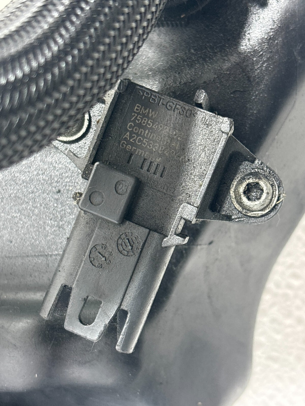 11-16 Bmw F07 550I Gt X5 X6 4.4 V8 N63 Engine Intake Manifold Right Oem