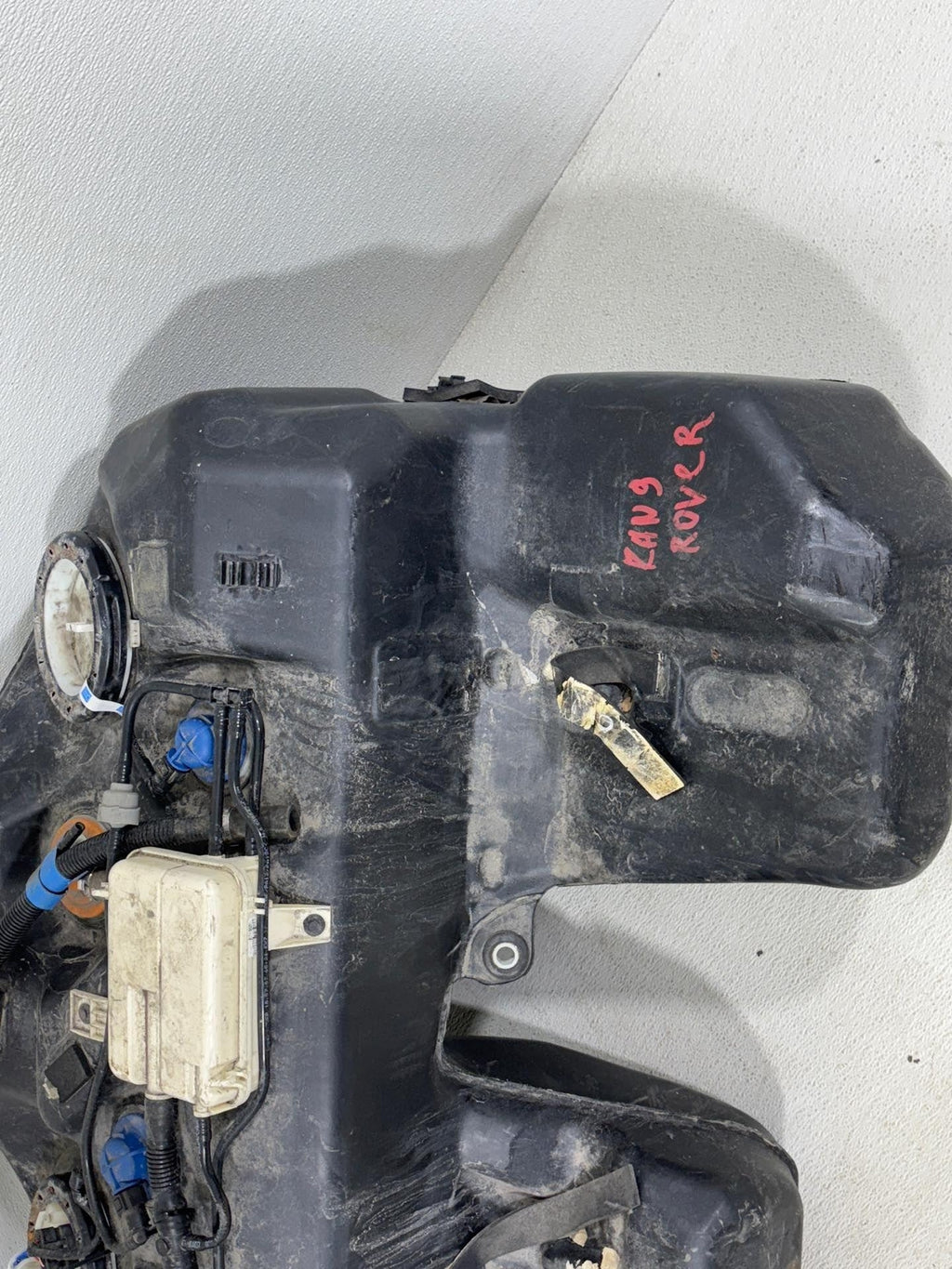 08-12 Land Rover Range Rover L322 Hse Fuel Gas Tank Reservoir Assembly Oem