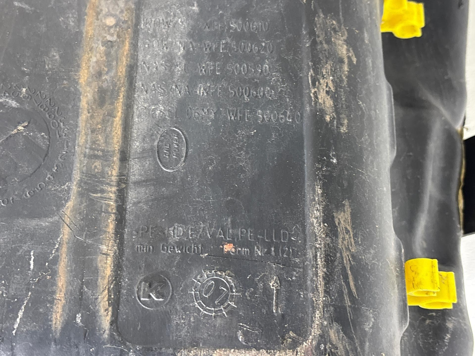 08-12 Land Rover Range Rover L322 Hse Fuel Gas Tank Reservoir Assembly Oem