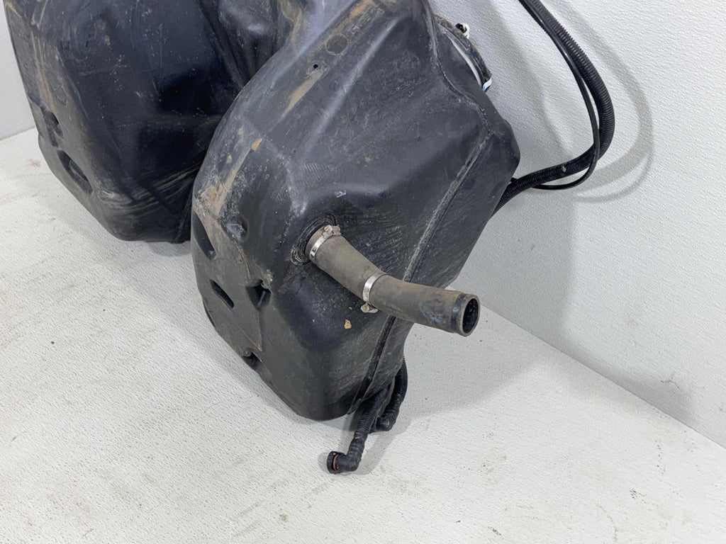 08-12 Land Rover Range Rover L322 Hse Fuel Gas Tank Reservoir Assembly Oem