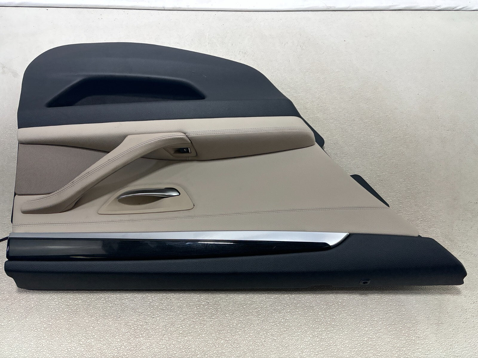 11-16 Bmw 5 Series 528I 550I Rear Left Driver Side Interior Door Trim Panel Oem