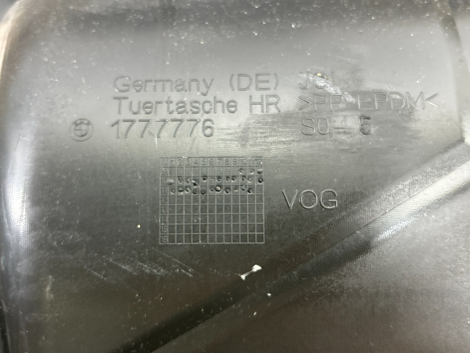 11-16 Bmw 5 Series 528I 550I Rear Right Passenger Side Interior Door Trim Panel