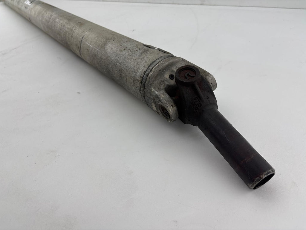 1999-2007 Chevrolet Silverado 1500 Rear Driveshaft Drive Shaft OEM
