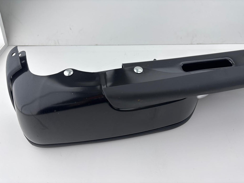 1999-2007 Chevrolet Silverado 1500 Rear Step Bumper Assembly Black