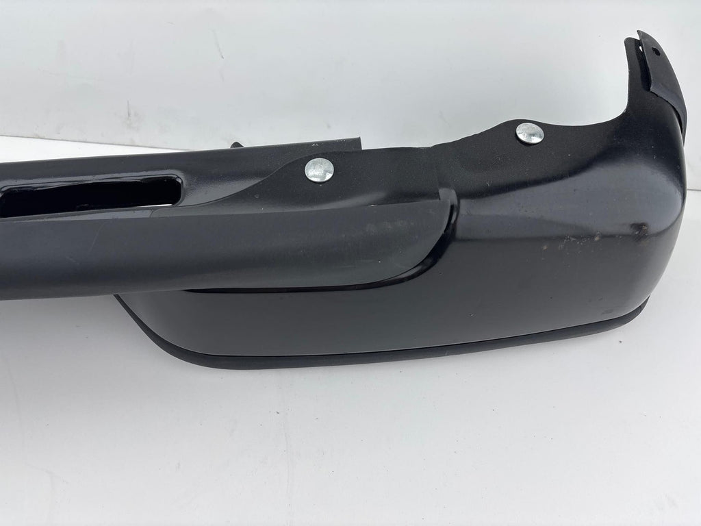 1999-2007 Chevrolet Silverado 1500 Rear Step Bumper Assembly Black