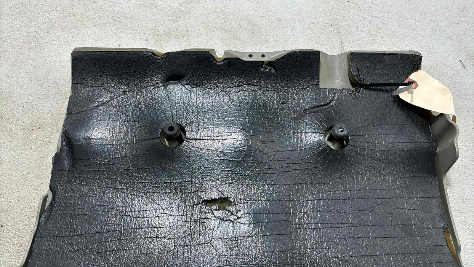 1998 1999 2000 2001 2002 2003 2004 Cadillac Seville Engine Cover