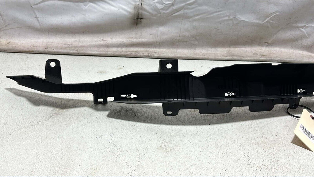 07-12 Mercedes Gl450 X164 Rear Left Door Cable Duct Opening Trim A1648200969