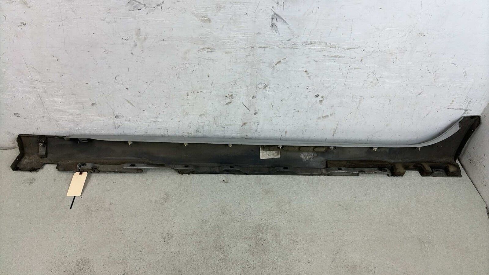 09-12 Jaguar Xf Skirt Rocker Panel Molding Trim Right Passenger Oem