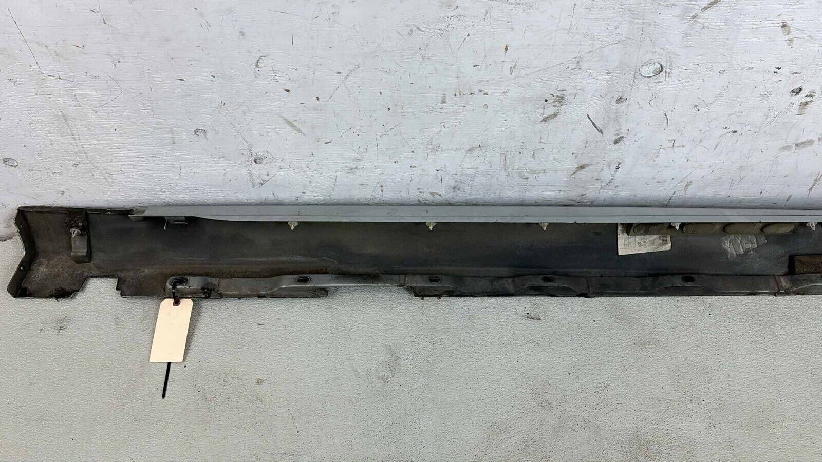 09-12 Jaguar Xf Skirt Rocker Panel Molding Trim Right Passenger Oem