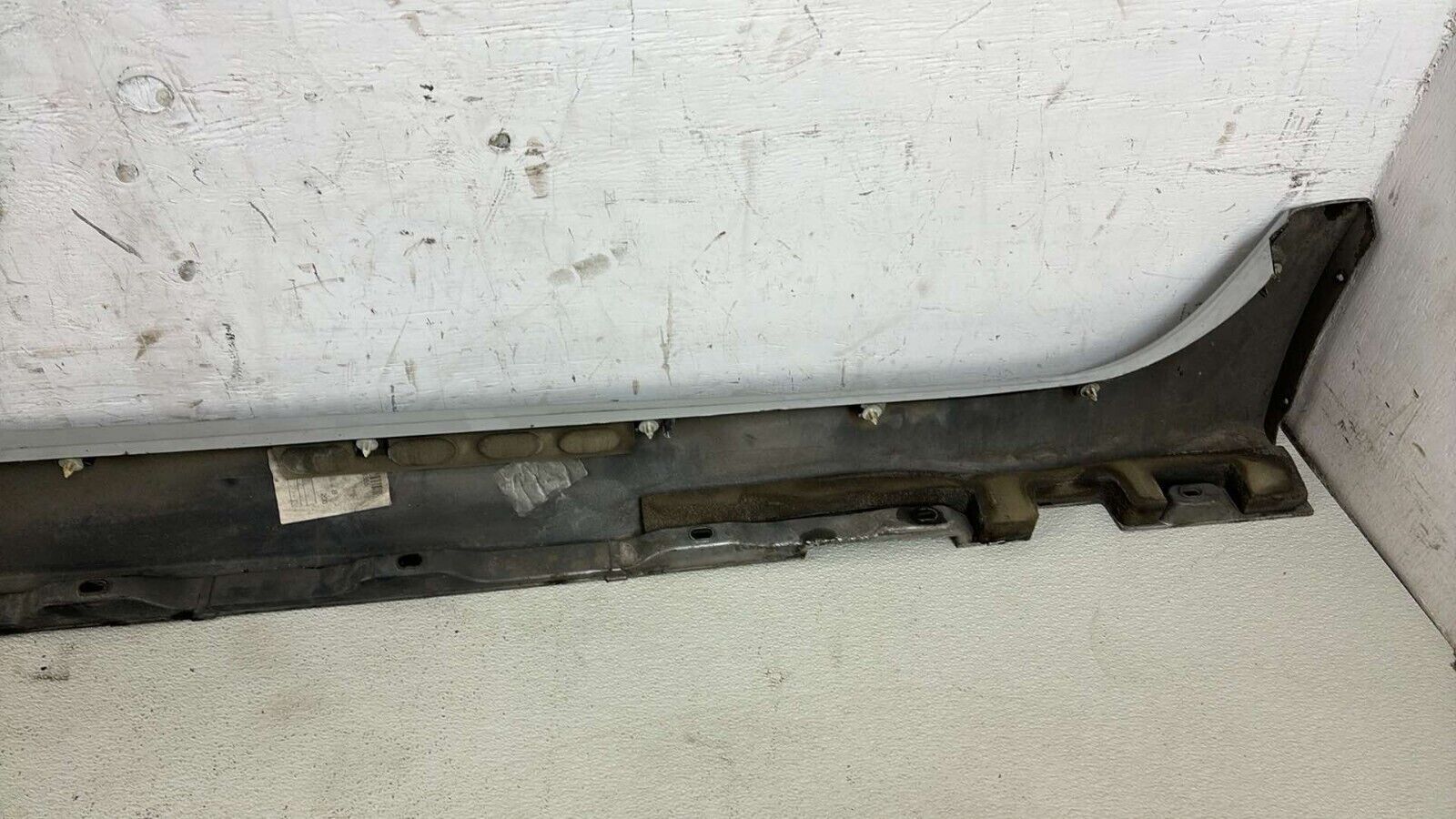 09-12 Jaguar Xf Skirt Rocker Panel Molding Trim Right Passenger Oem