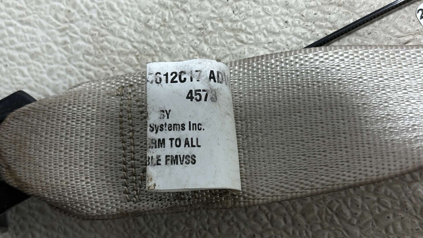 09-11 Ford Flex Rear Left Side 3Rd Row Seat Belt Retractor 8A8Z-74611B69-Ba Oem