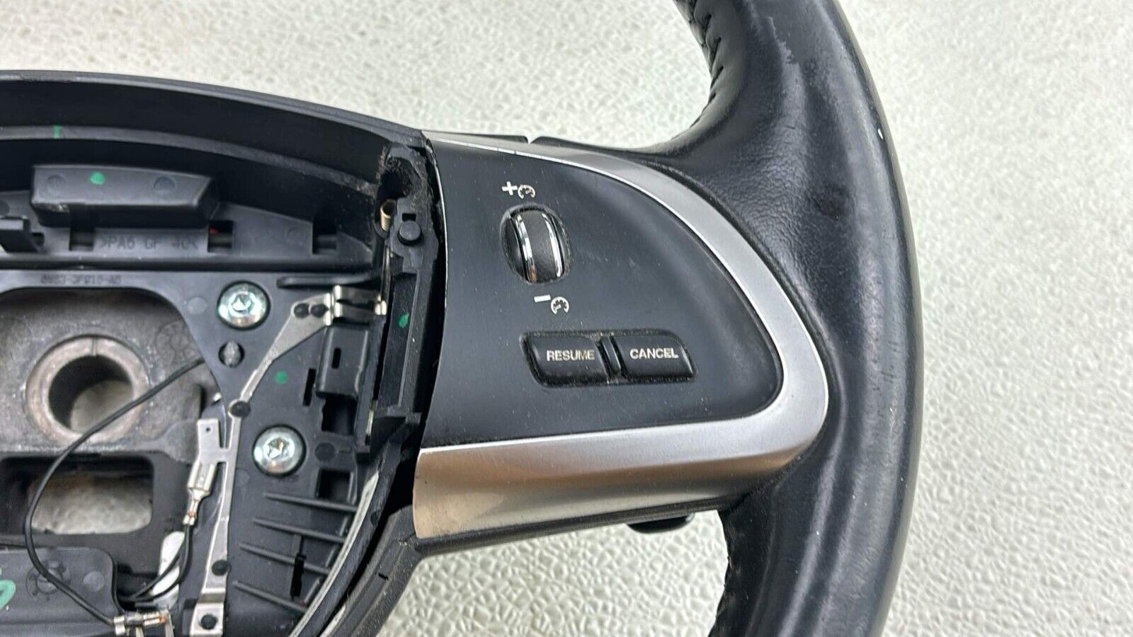 11-15 Jaguar X250 Xf Steering Wheel W/ Paddle Shifters Black Oem