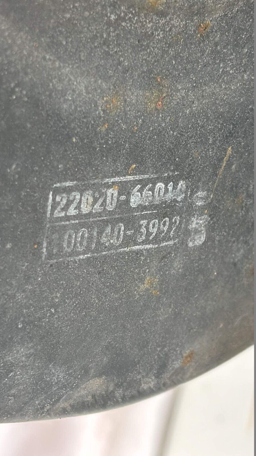 1993-1995 Toyota Land Cruiser Air Cleaner Assembly 22020-66010 Oem