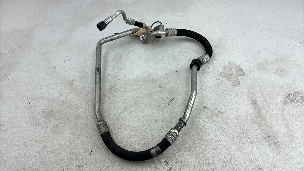 09-11 Bmw E90 335D A/C Suction Pipe Evaporator-Compressor 64509170114