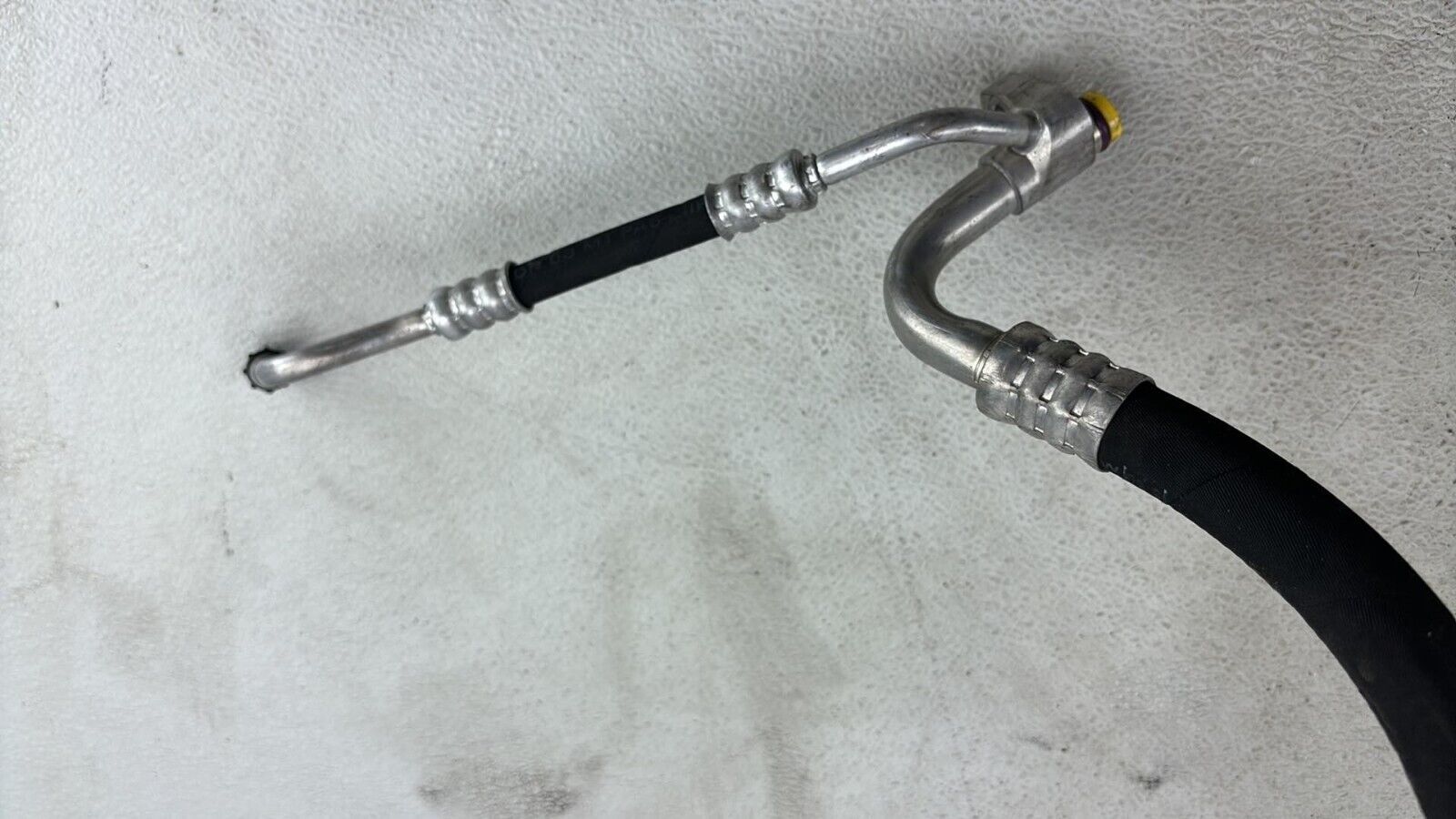 09-11 Bmw E90 335D A/C Suction Pipe Evaporator-Compressor 64509170114