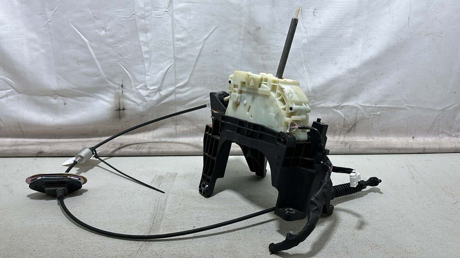 19-20 Hyundai Santa Fe Auto Trans Floor Gear Shift Shifter Selector Assembly Oem