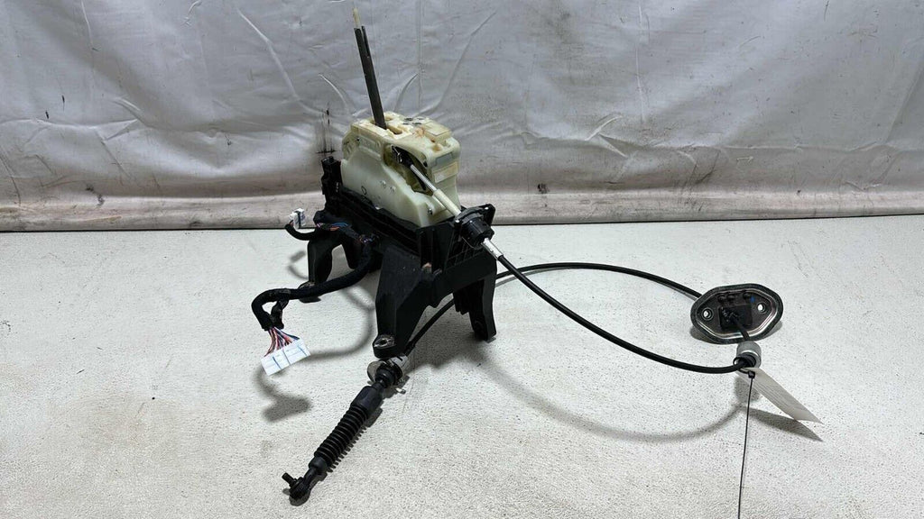 19-20 Hyundai Santa Fe Auto Trans Floor Gear Shift Shifter Selector Assembly Oem