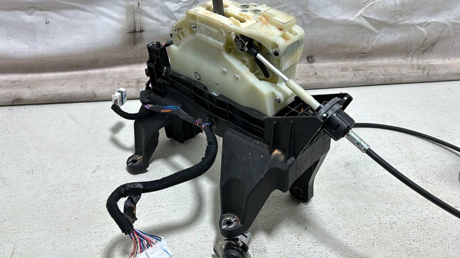19-20 Hyundai Santa Fe Auto Trans Floor Gear Shift Shifter Selector Assembly Oem