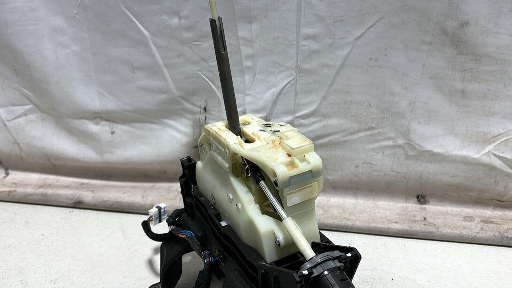 19-20 Hyundai Santa Fe Auto Trans Floor Gear Shift Shifter Selector Assembly Oem